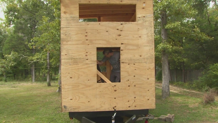 Tiny House Nation — s02e02 — 192 Sq. Ft. Launch Pad