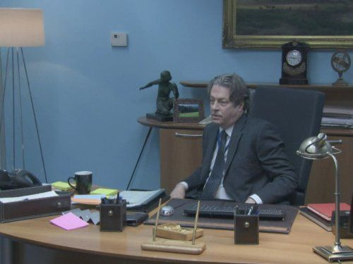 The Thick of It — s04e01 — Episode 1
