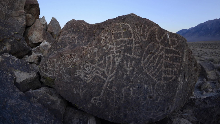 Древние пришельцы — s19e20 — The Top Ten Alien Petroglyphs