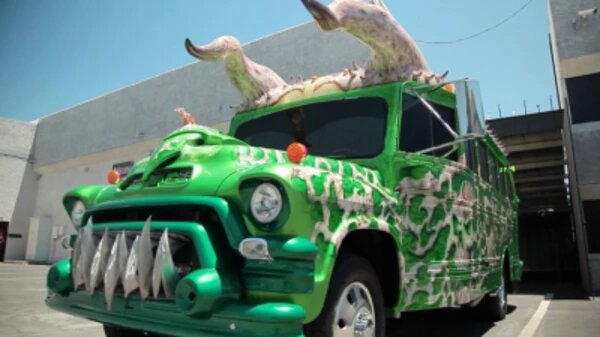 Поворот-наворот — s04e21 — Craziest Rides