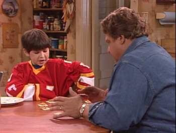 Roseanne — s05e11 — Of Ice and Men