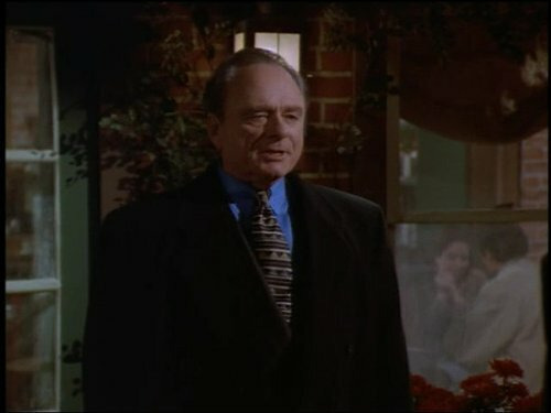 Frasier — s03e15 — A Word to the Wiseguy