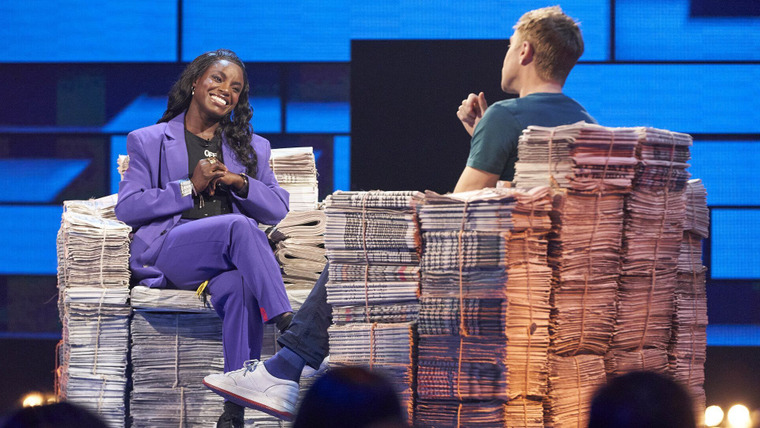 The Russell Howard Hour — s03e13 — Eniola Aluko, Kerry Godliman