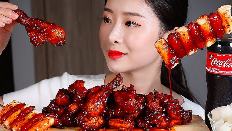 푸메 Fume — s01e107 — Корейская острая курица Шашлык из рисовой колбасы ASMR Mukbang Eating Show