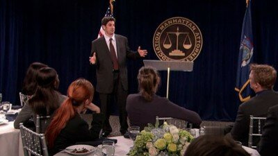 Безумная любовь — s01e10 — The Young and the Reckless