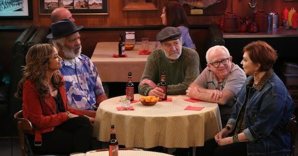 The Cool Kids — s01e08 — Hank the Cradle Robber