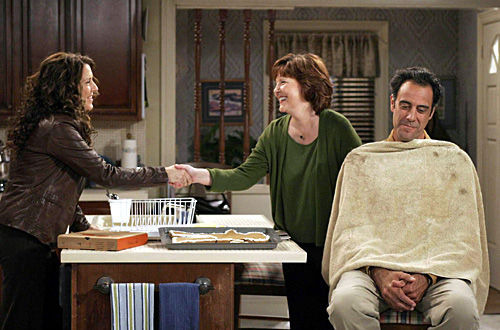 Долго и счастливо — s01e06 — Your Mother or Your Wife