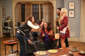 Young & Hungry — s05e09 — Young & Hold