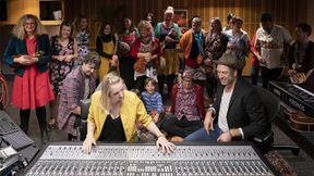 The Recording Studio — s01e07 — Ukestra, Kate Begbie, Adam Bowes