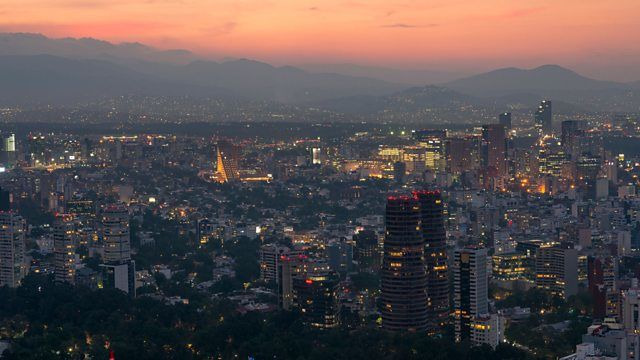 World's Busiest Cities — s01e02 — Mexico City