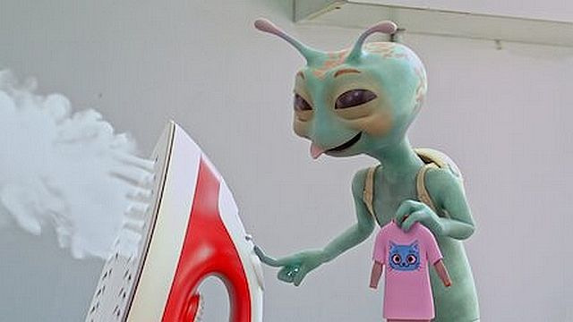 Инопланетное ТВ — s01e12 — Toyshop / Laundromat / Yoga