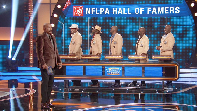 Celebrity Family Feud — s09e05 — NFLPA All Stars vs. NFLPA Hall of Fame and Adam Devine vs. Anders Holm