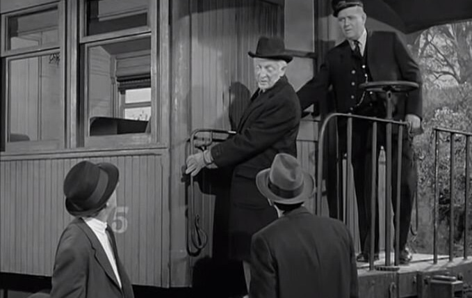 Petticoat Junction — s01e21 — The Very Old Antique
