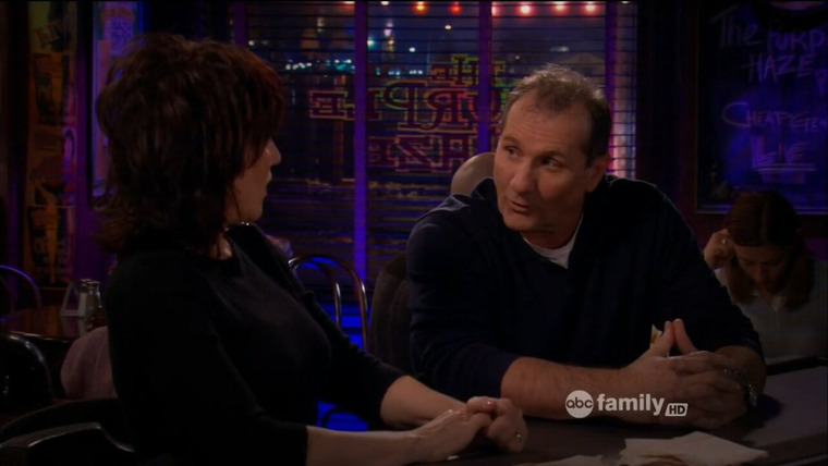 8 Simple Rules — s03e15 — Old Flame