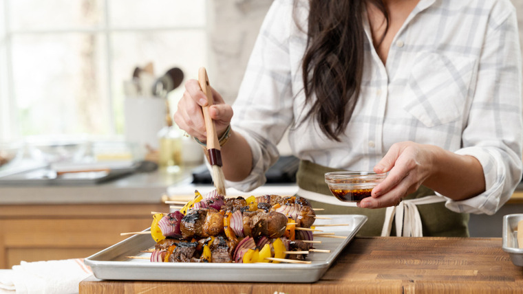 Magnolia Table with Joanna Gaines — s06e03 — Savory Skewers