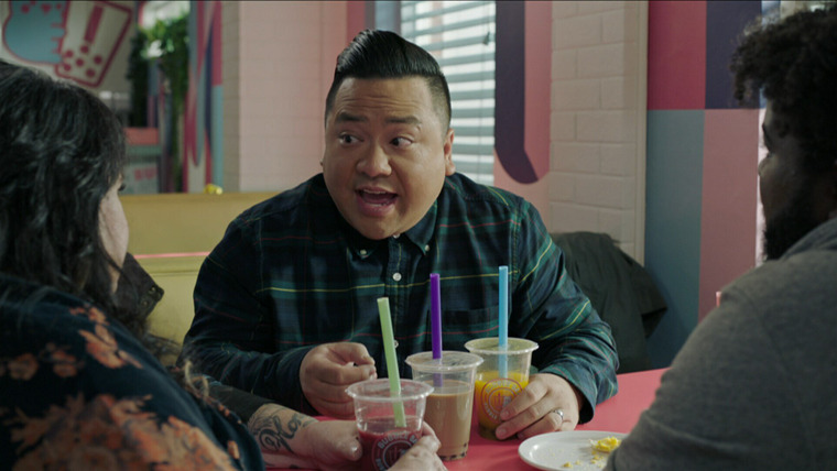 Run the Burbs — s01e09 — Li Xi