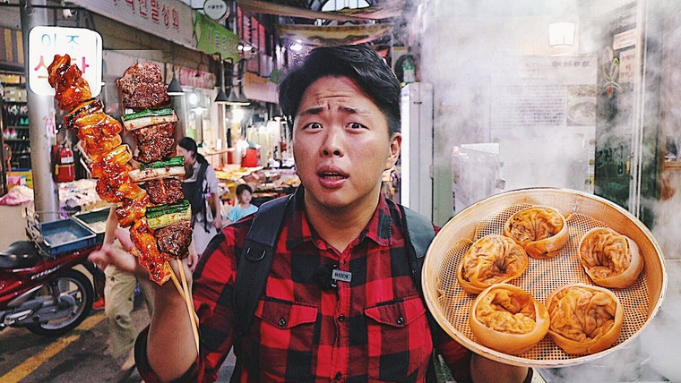 The Tea Party — s06e19 — Уличная еда на корейском рынке! Пельмени с кимчи, Шашлык. Рынок Тонгин