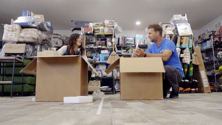 Extreme Unboxing — s01e05 — Keyboard for Cash