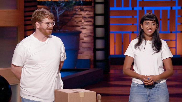 Shark Tank — s16e05 — ChompShop, Chalkless, Creator Camp, Y'all Sweet Tea