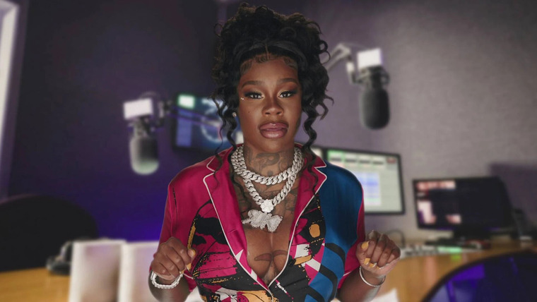 Love & Hip Hop: Miami — s05e01 — Out With the Gold