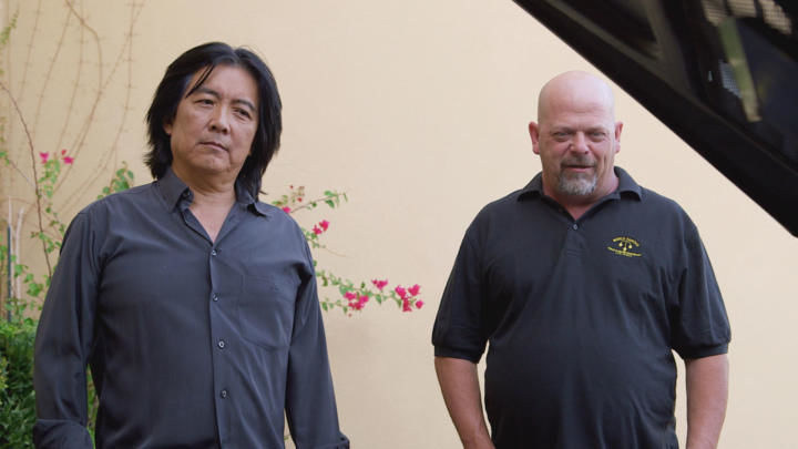 Pawn Stars — s15e22 — Blades of Deal