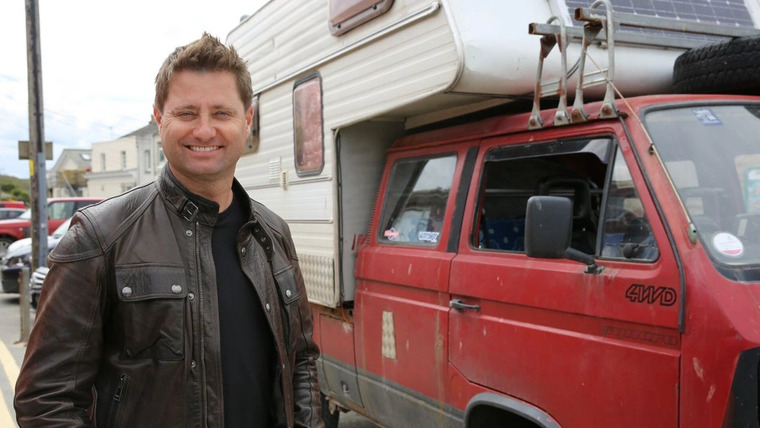 George Clarke's Amazing Spaces — s07e06 — Campervan and Olympic Dome