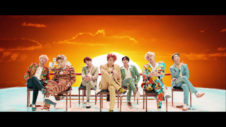 BTS on V App — s04e31 — BTS (방탄소년단) 'IDOL' Official MV