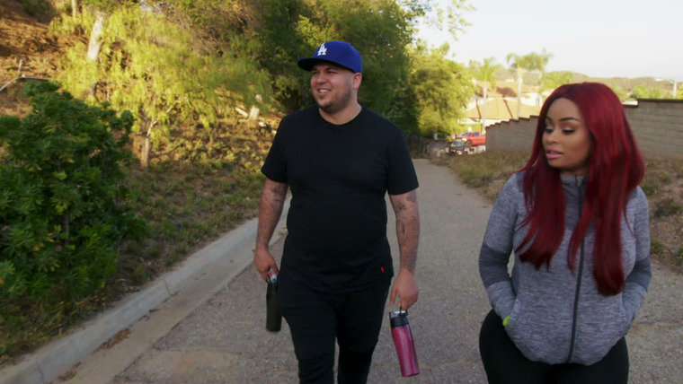 Rob & Chyna — s01e01 — Are You Still Texting B#@tches?