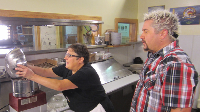 Diners, Drive-Ins and Dives — s2013e04 — 200th Episode: Land to Sea