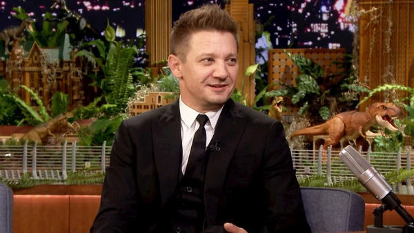 The Tonight Show Starring Jimmy Fallon — s2018e86 — Jeremy Renner, Derek Hough, Joanne Rogers, Christine and the Queens ft. Dam-Funk