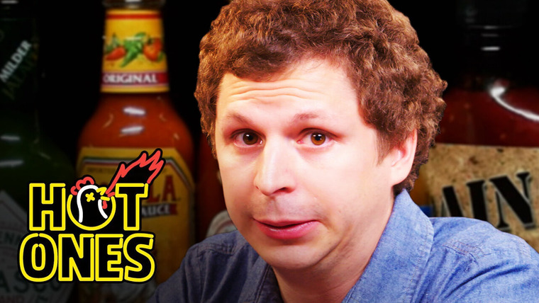 Hot Ones — s06e09 — Michael Cera Experiences Mouth Pains While Eating Spicy Wings