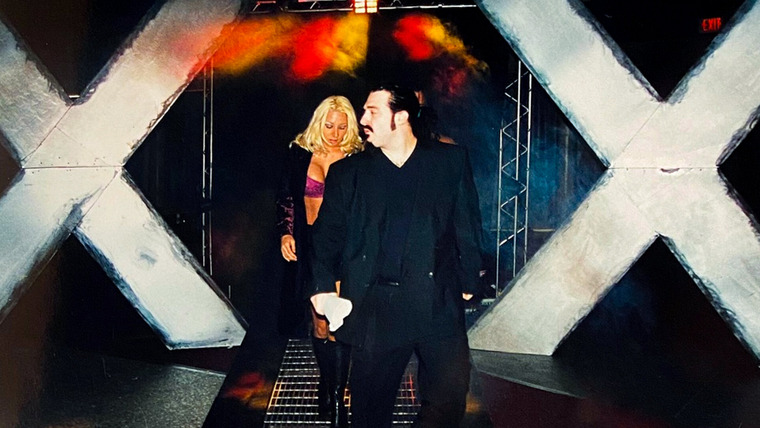 Темная сторона ринга — s03e13 — Extreme & Obscene: Rob Black's XPW