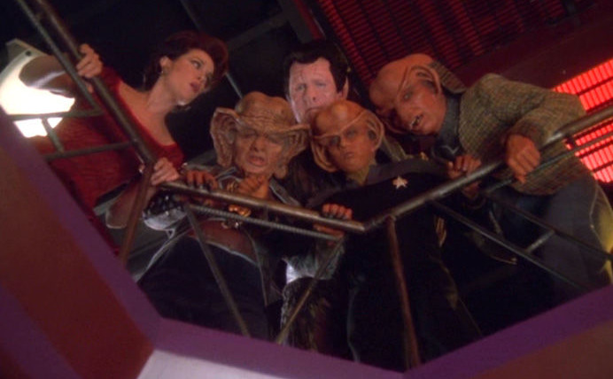 Star Trek: Deep Space Nine — s06e23 — Profit and Lace