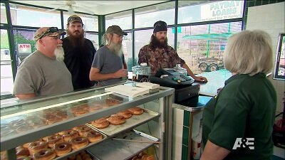 Duck Dynasty — s02e10 — Of Matresses and Men
