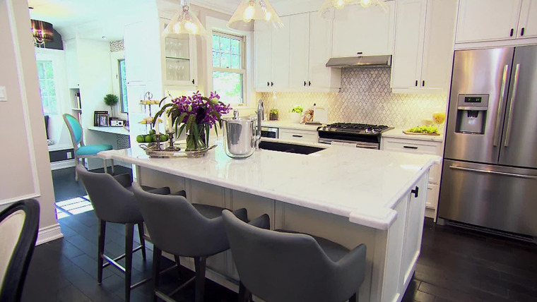 Property Brothers — s07e02 — Keeping It in the Family Is Tough Competition