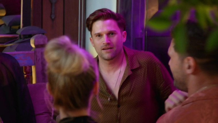 Vanderpump Rules — s11e03 — You're Not the Queen of the Group