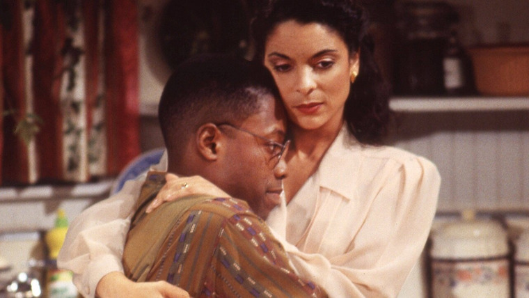 A Different World — s06e19 — Lean on Me