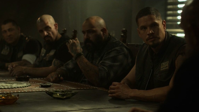 Mayans M.C. — s03e02 — The Orneriness of Kings
