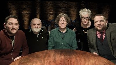 Alan Davies: As Yet Untitled — s04e05 — Just Pop a Knife Near Your Penis