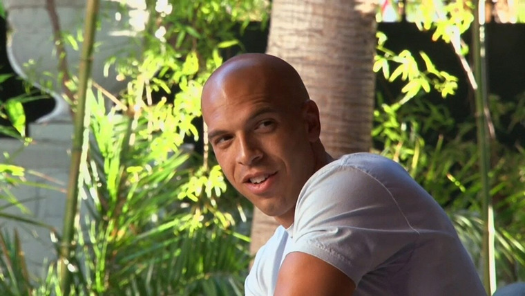 Жиголо — s01e05 — Dance Dance Gigoloution