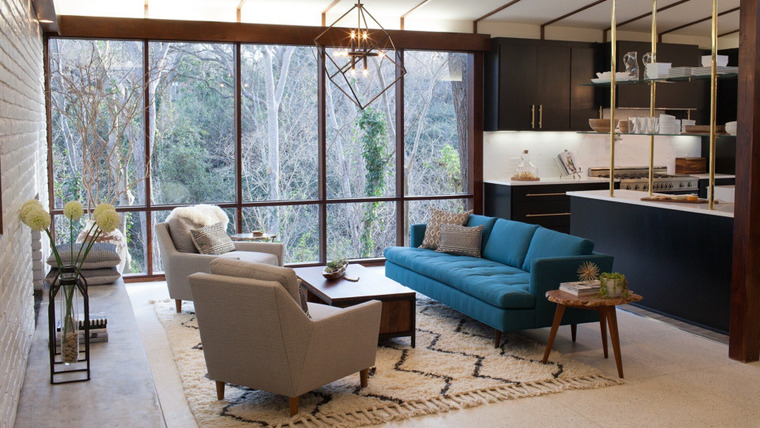 Fixer Upper — s02e09 — Couple with Baby on the Way Looks for a Funky Fixer Upper
