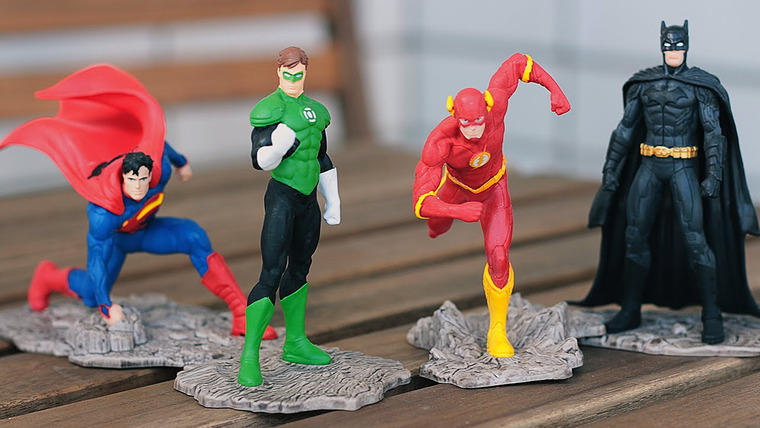 ВСЯКАЯ ВСЯЧИНА — s01e03 — Обзор фигурок Justice League (Schleich)
