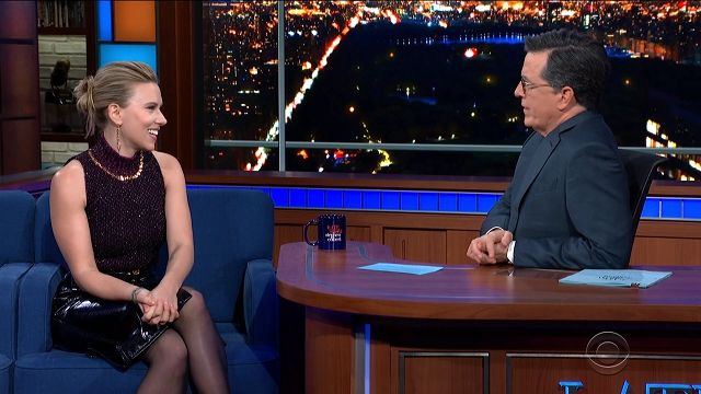 Вечернее шоу со Стивеном Колбером — s2019e178 — Scarlett Johansson, The Weeknd