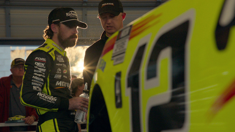 NASCAR: Высокая скорость — s02e05 — The Last Lap