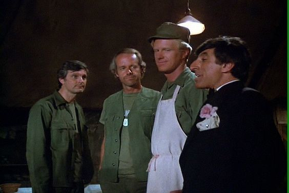 M*A*S*H — s08e01 — Too Many Cooks