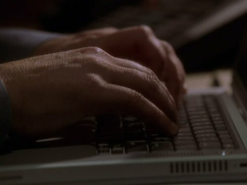 The West Wing — s02e18 — 17 People