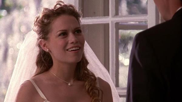 One Tree Hill — s03e22 — The Show Must Go On