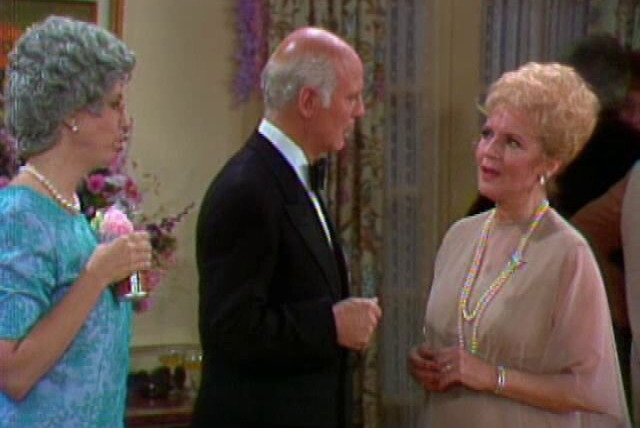 Mama's Family — s02e03 — Country Club