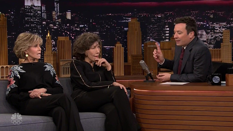 Ночное шоу с Джимми Фэллоном — s2018e06 — Lily Tomlin, Jane Fonda, Cole Sprouse, Walk the Moon