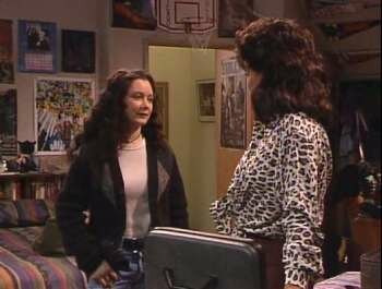 Roseanne — s05e17 — First Cousin, Twice Removed